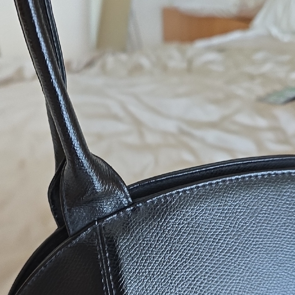 MCM Black Leather Shoulder Bag - Picture 9 of 16